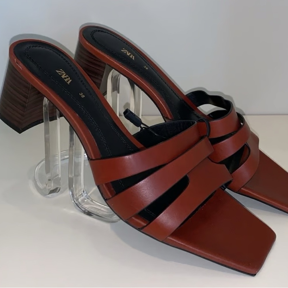 Zara Women's Brown Strappy Heeled Sandals